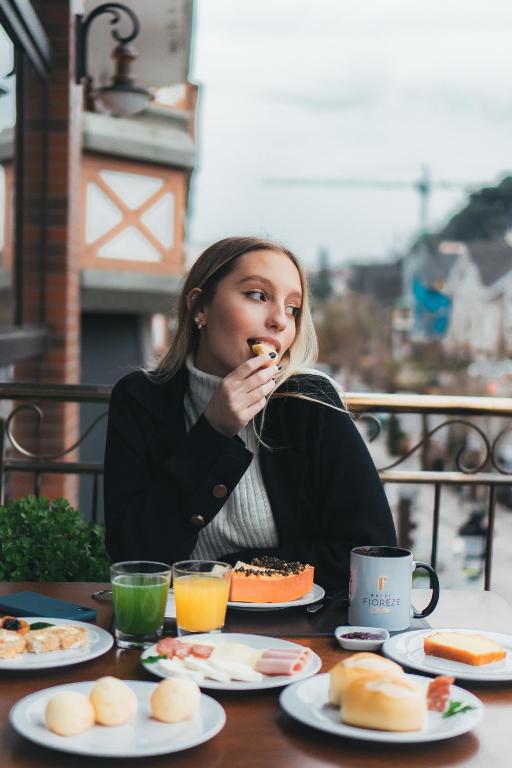 Hotel Fioreze Centro  Hotel Fioreze Centro