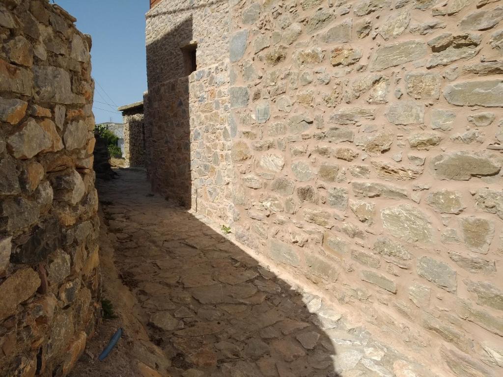 Kép panos stone tower szállásáról Páliros városában a galériában
