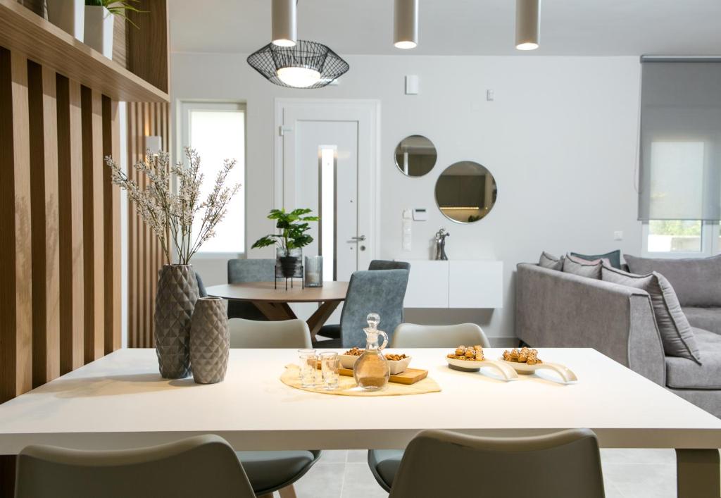 Posezení v ubytování Limosa Luxury Residences