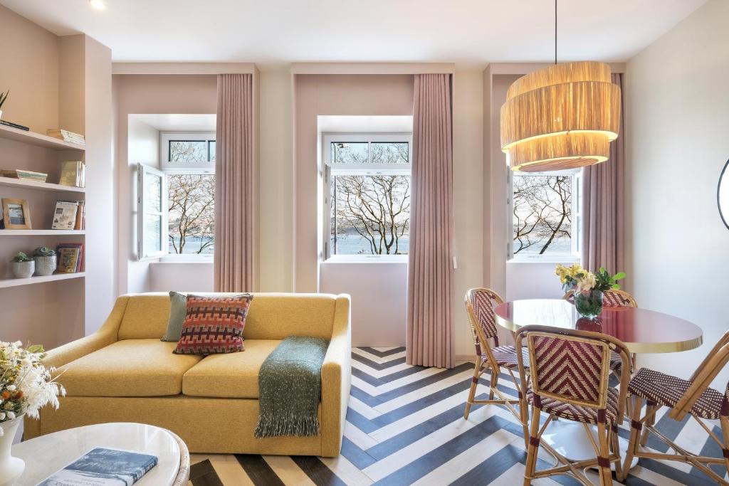 Vila na Praia Foz Luxury Apartments - 1