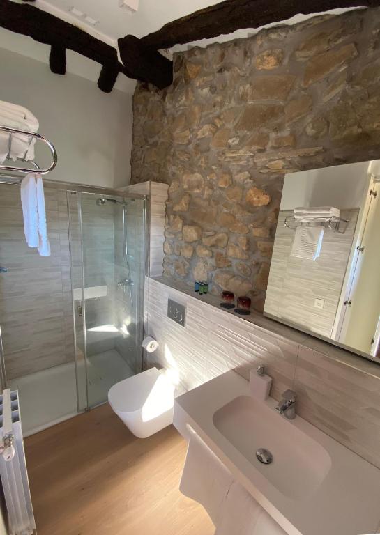 Koupelna v ubytování Casa Rural Martiamuno Landetxea