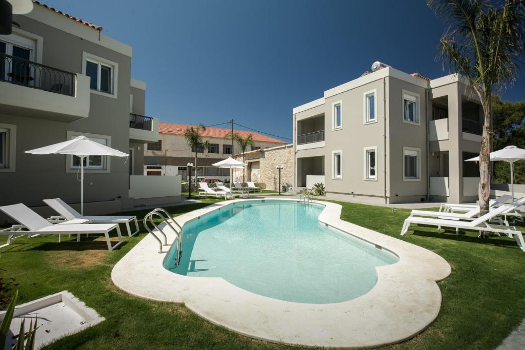 Bazén v ubytování Limosa Luxury Residences nebo v jeho okolí