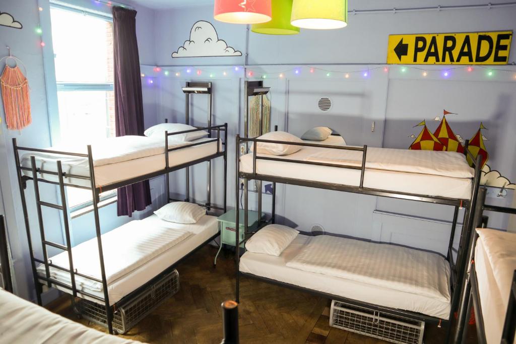 Postel nebo postele na pokoji v ubytování Hostel ROOM Rotterdam