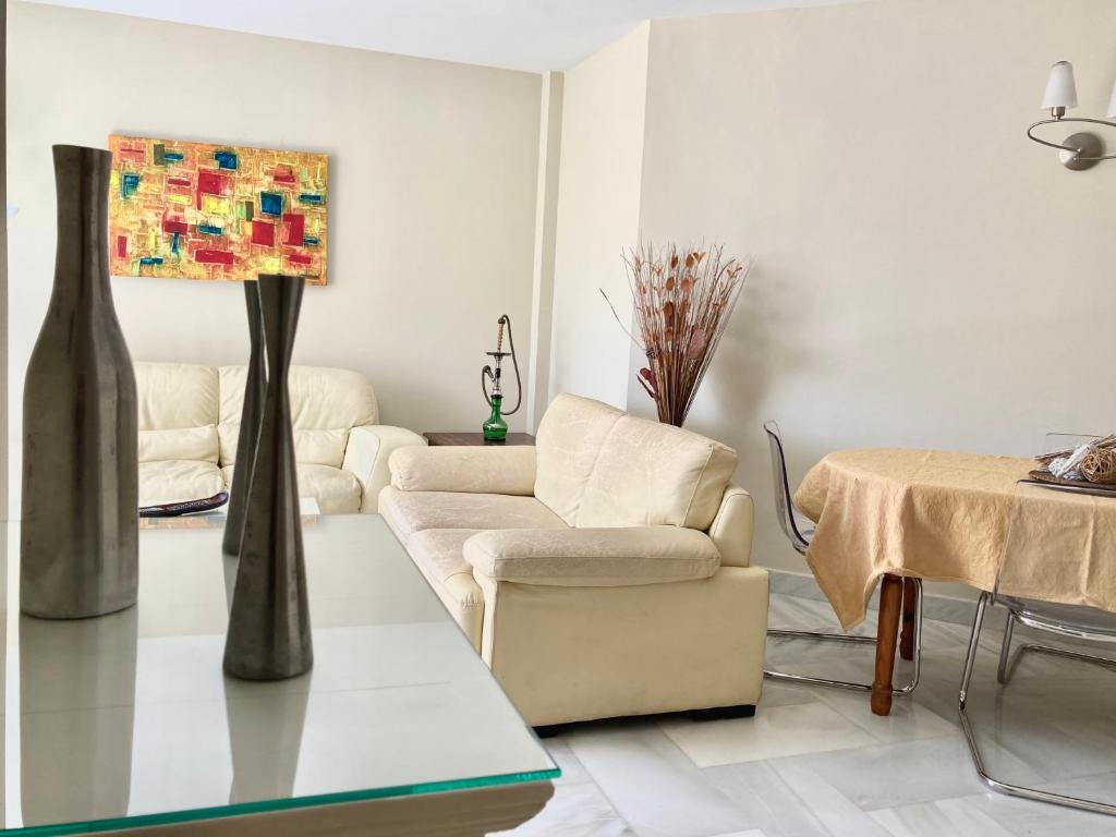 Posezení v ubytování Apartamento en Puerto Marina