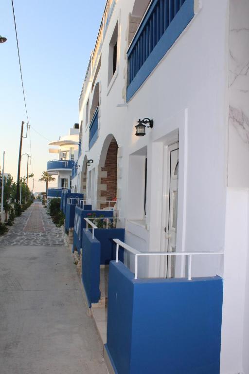 Budova, kde se aparthotel nachází