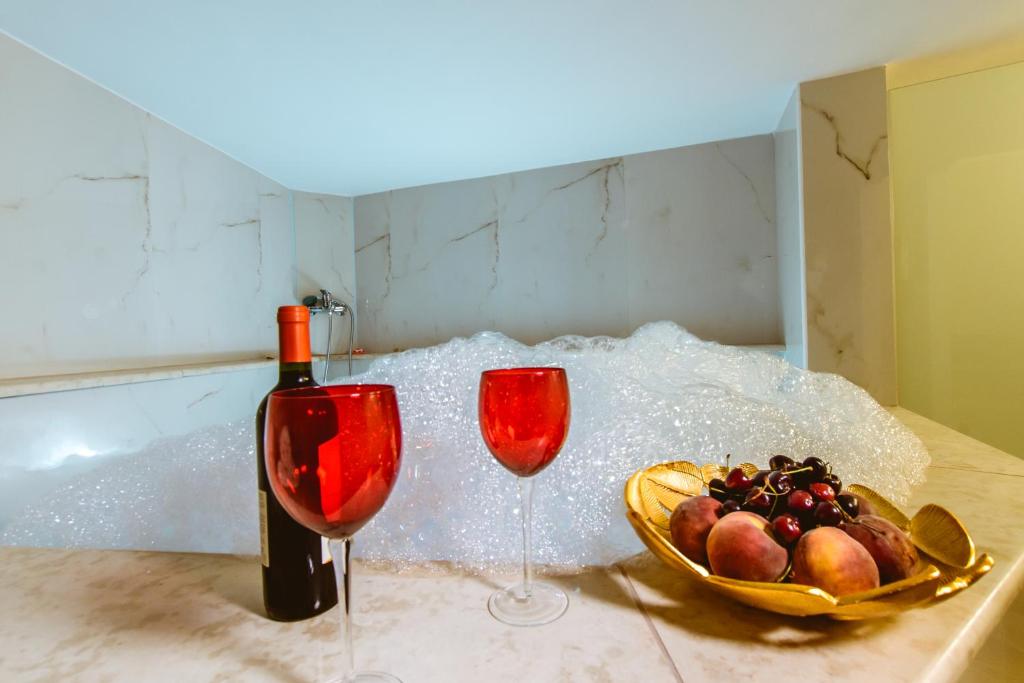 Nápoje v ubytování Konmari Boutique Suites
