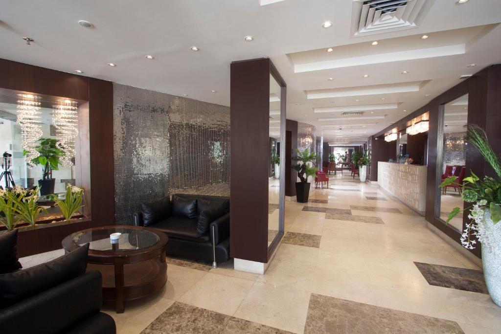 Posezení v ubytování Golden Park Hotel Cairo, Heliopolis
