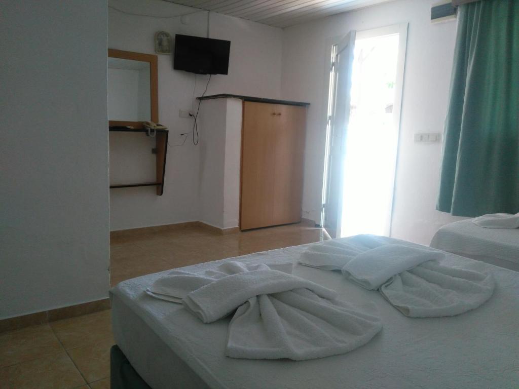 UĞUR BEACH HOTEL
