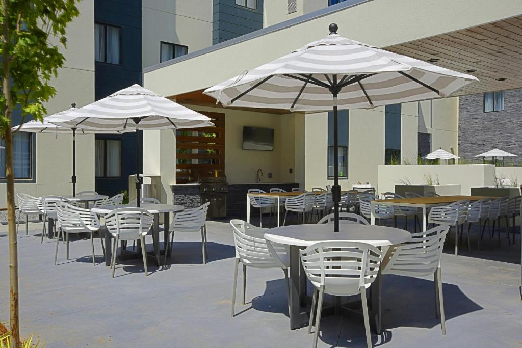 Staybridge Suites - Little Rock - Medical Center by IHG photo