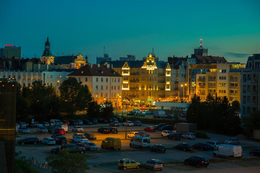 Fotografia z galérie ubytovania SKY APARTMENTS POZNAŃ v Poznani