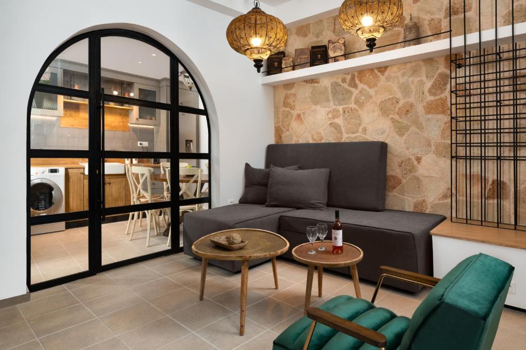 Legato House