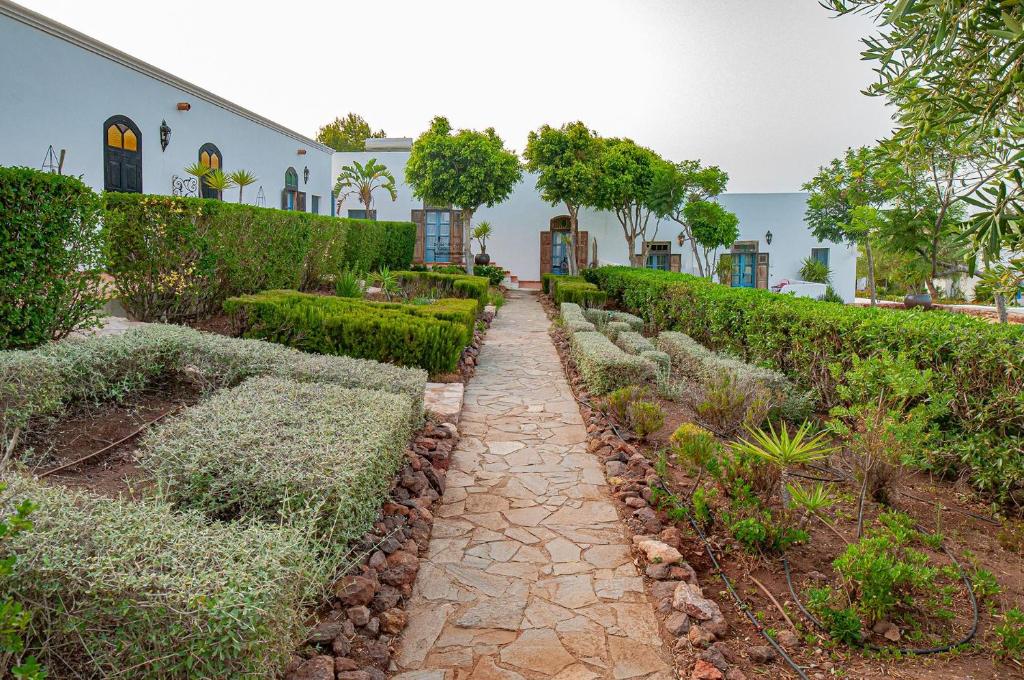A garden outside Finca Maltes San José