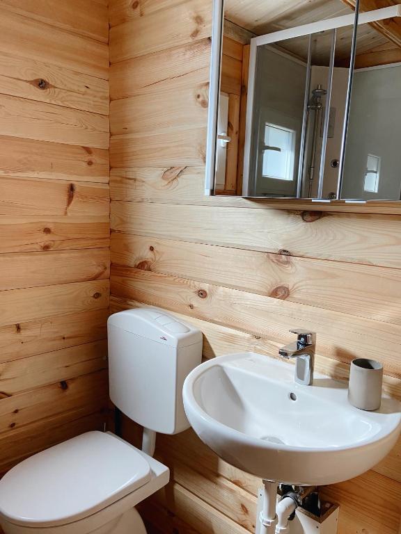 Koupelna v ubytování Camping Piccolo Paradiso