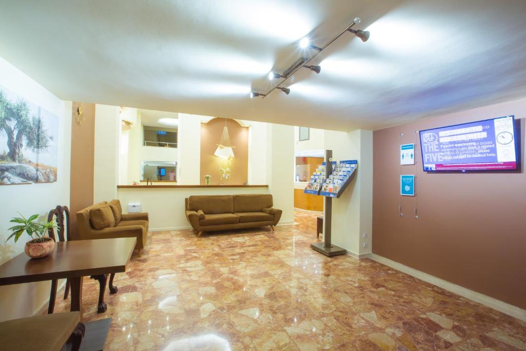 Hotel Marina - Resim 11