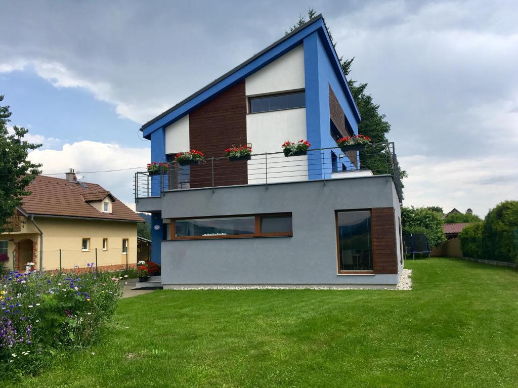 Budova, kde se apartmán nachází