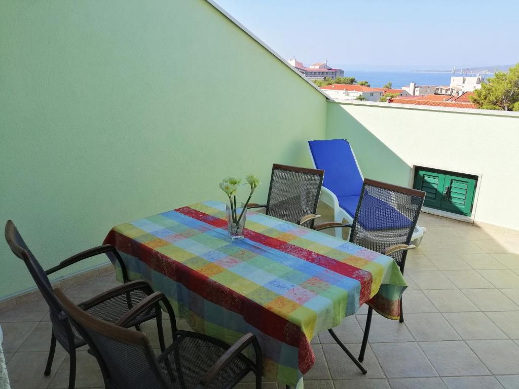 Balkón nebo terasa v ubytování House Topic