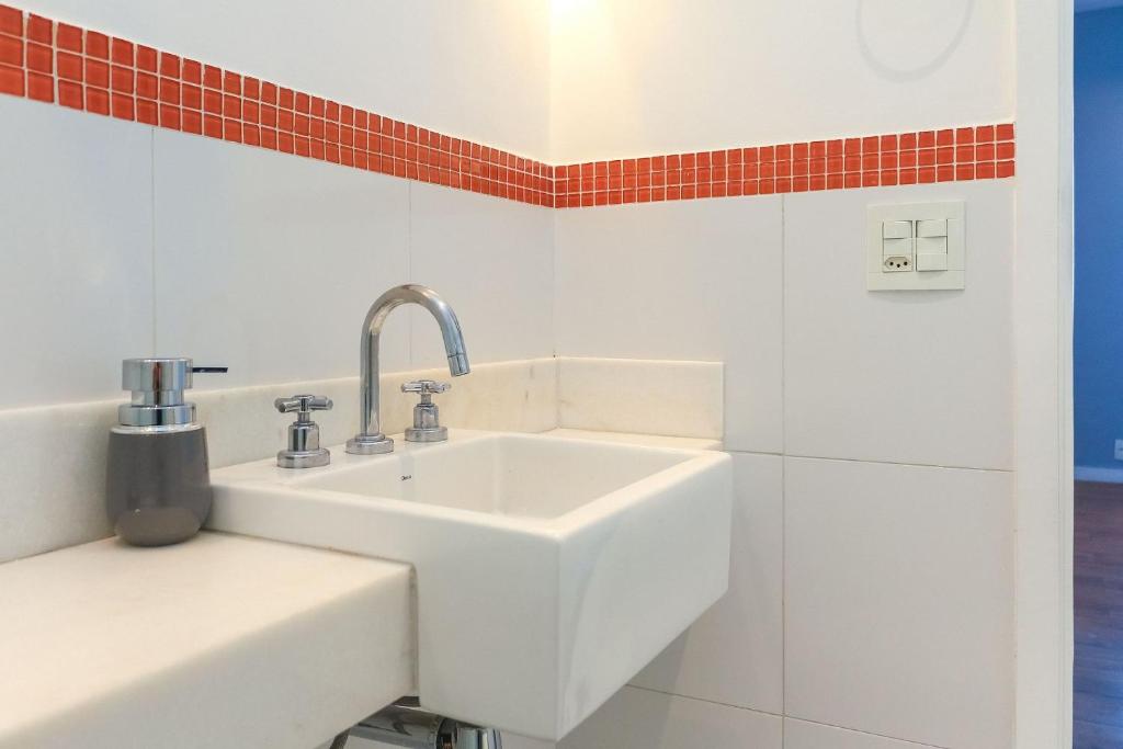  Charmoso Apartamento no Leblon