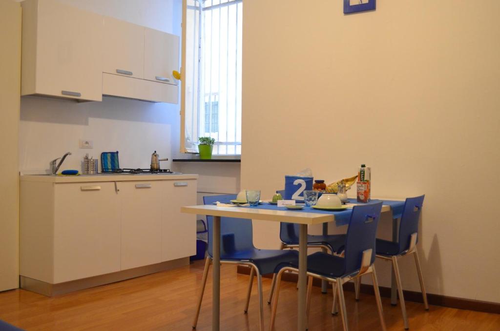 Kuchyň nebo kuchyňský kout v ubytování B&B Archi di Borgolungo
