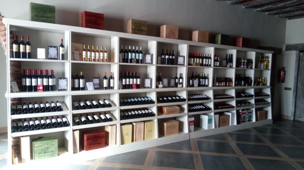 Imagen de la galería de Hotel Vinícola Real-200 Monges, en Albelda de Iregua