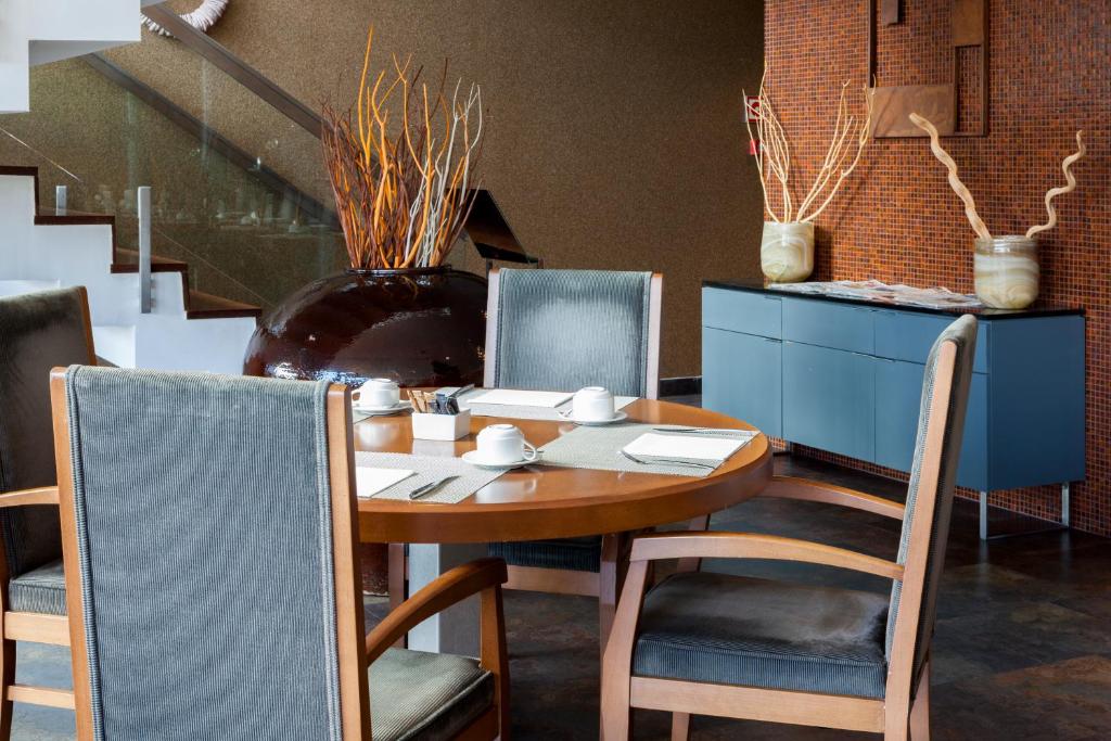 Posezení v ubytování Oca Vila de Allariz Hotel Balneario