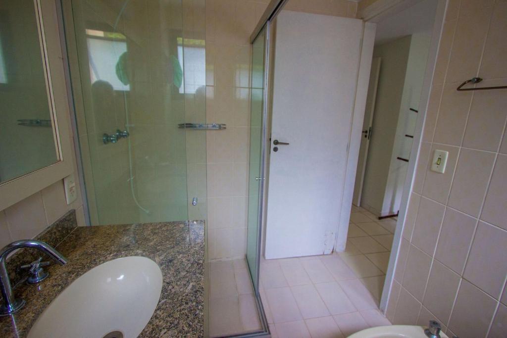  Conforto e ótima infraestrutura no Guarujá Praia da Enseada