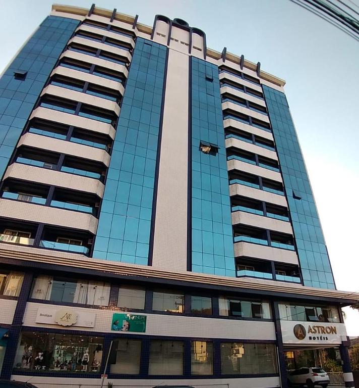  Astron Suítes São José dos Pinhais