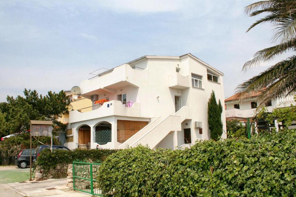 Apartments by the sea Mandre, Pag - 4093