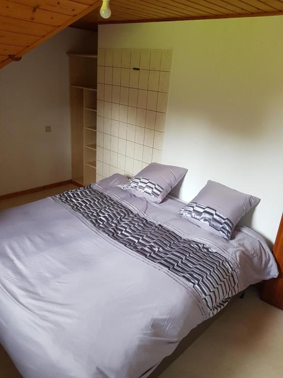 Postel nebo postele na pokoji v ubytování Source d'Arimont