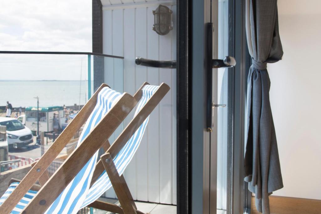 Warehouse Holiday Lets - Apartamento Con Vistas Al Mar