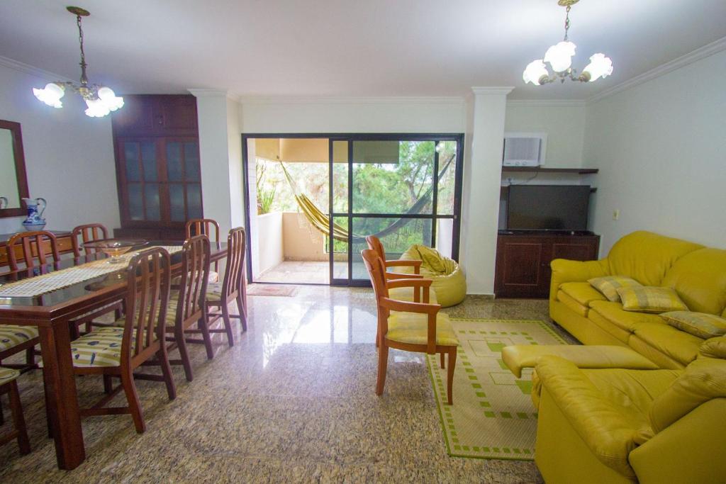  Conforto e ótima infraestrutura no Guarujá Praia da Enseada