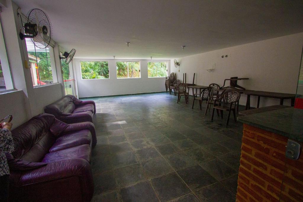  Conforto e ótima infraestrutura no Guarujá Praia da Enseada