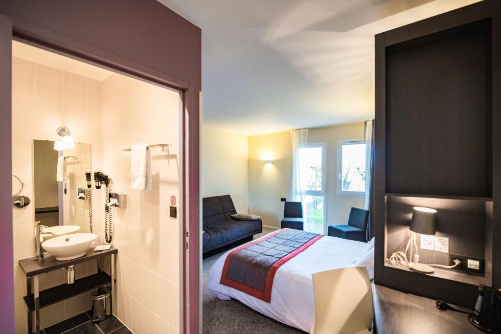 Best Western Hotel Nuit De Retz Nantes Sud - Family Queen Room With Sofa Bed - Non-Smoking
