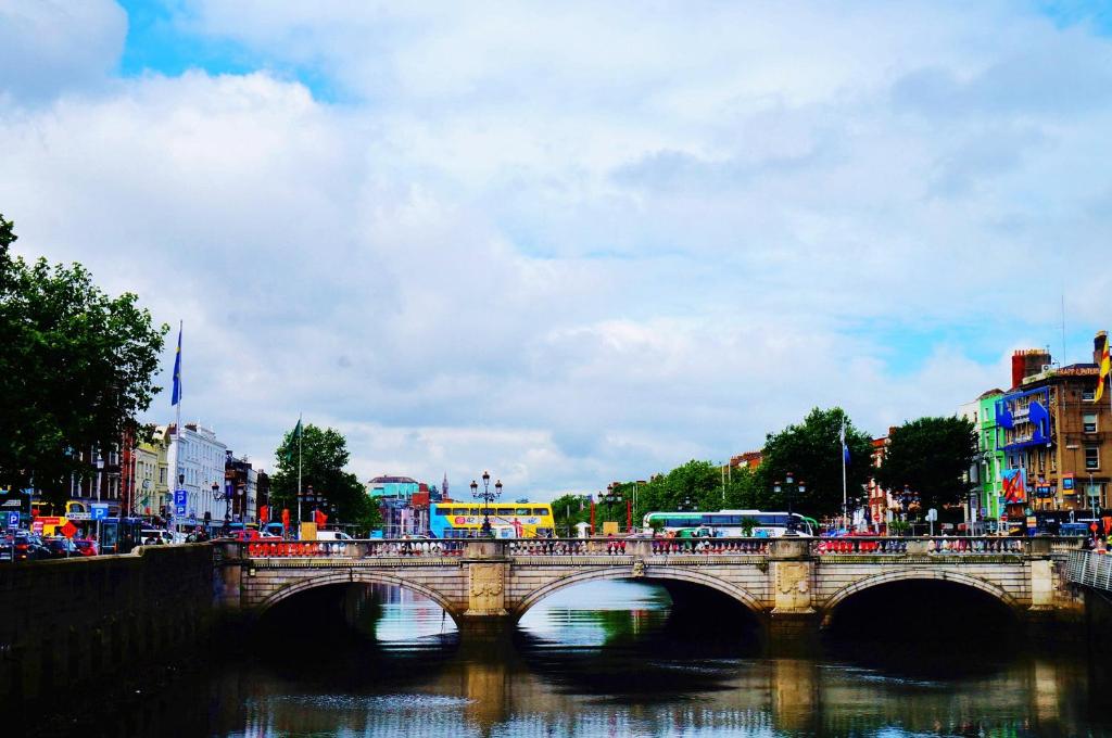 Nespecifikovaný výhled na destinaci Dublin nebo výhled na město při pohledu z hotelu