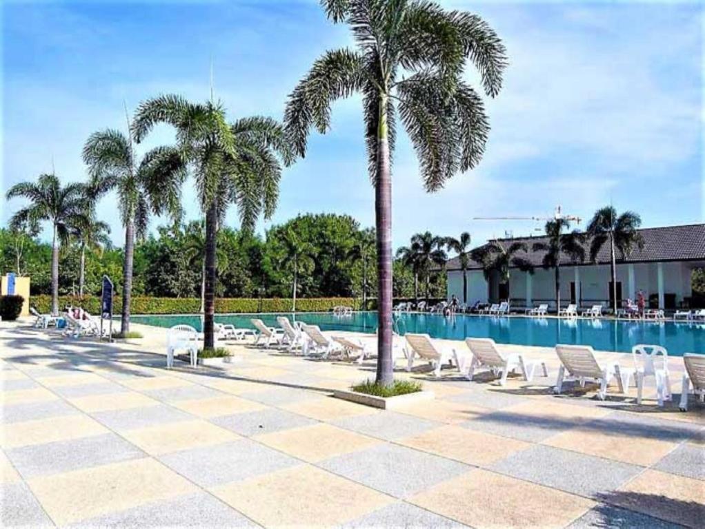 Fotografie z fotogalerie ubytování View Talay 8 Large studio apartment with sea view Pattaya v destinaci Jomtien pláž