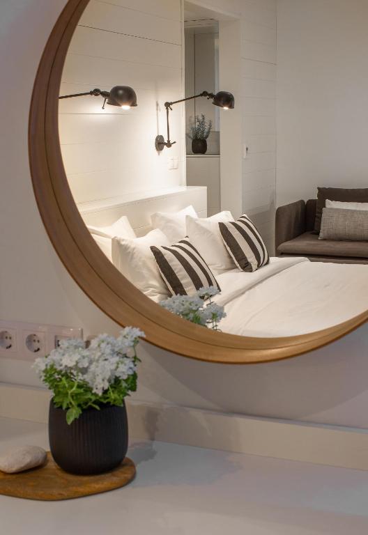 Tara's Lodge - Comfort Double Room With Balcony And Sea View