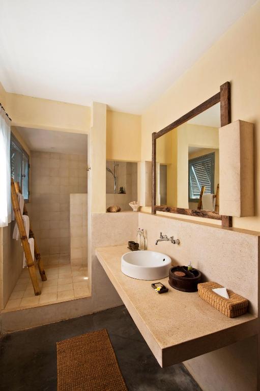 Koupelna v ubytování Knai Bang Chatt Resort