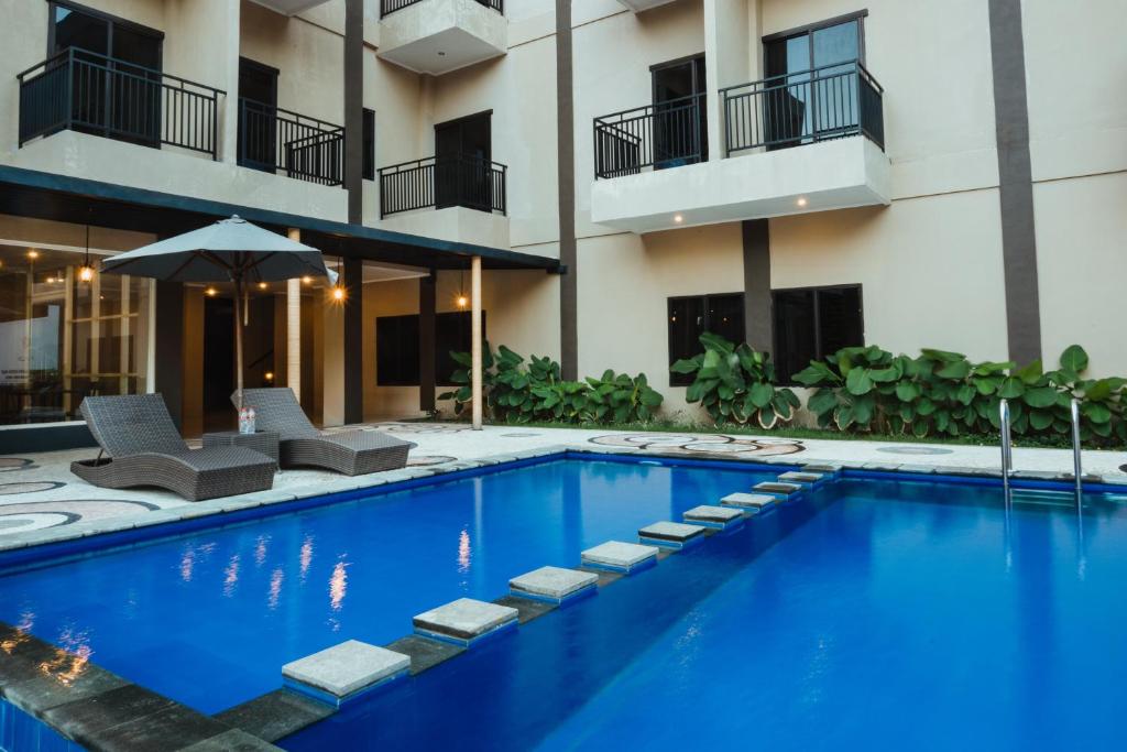 Bazén v ubytování panfila hotel nebo v jeho okolí