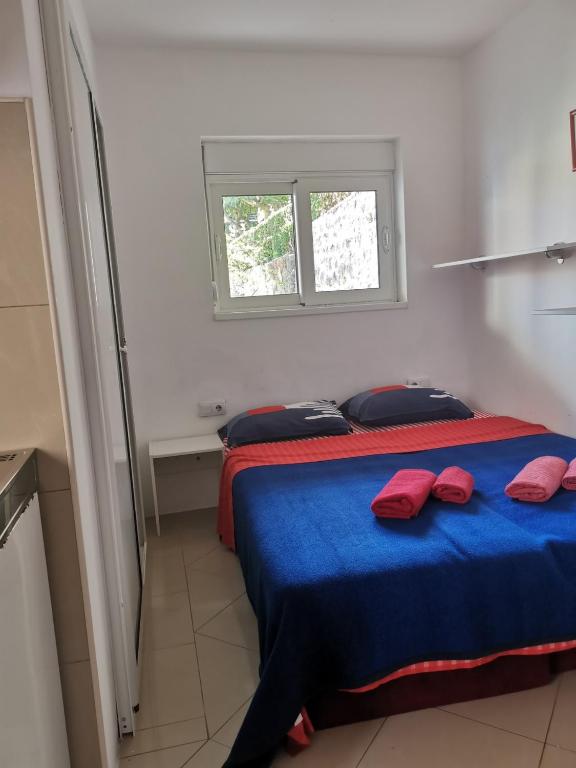 Apartments Coso Zlatne njive bb - 1