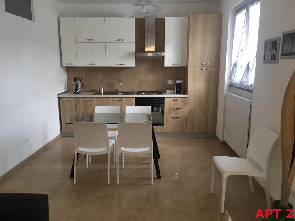 A kitchen or kitchenette at Agnese Apartments