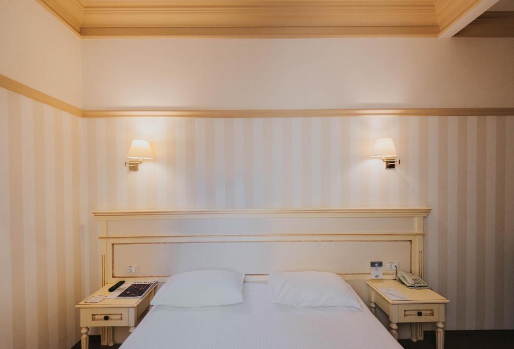 Premier Geneva Hotel - Classic Double Room