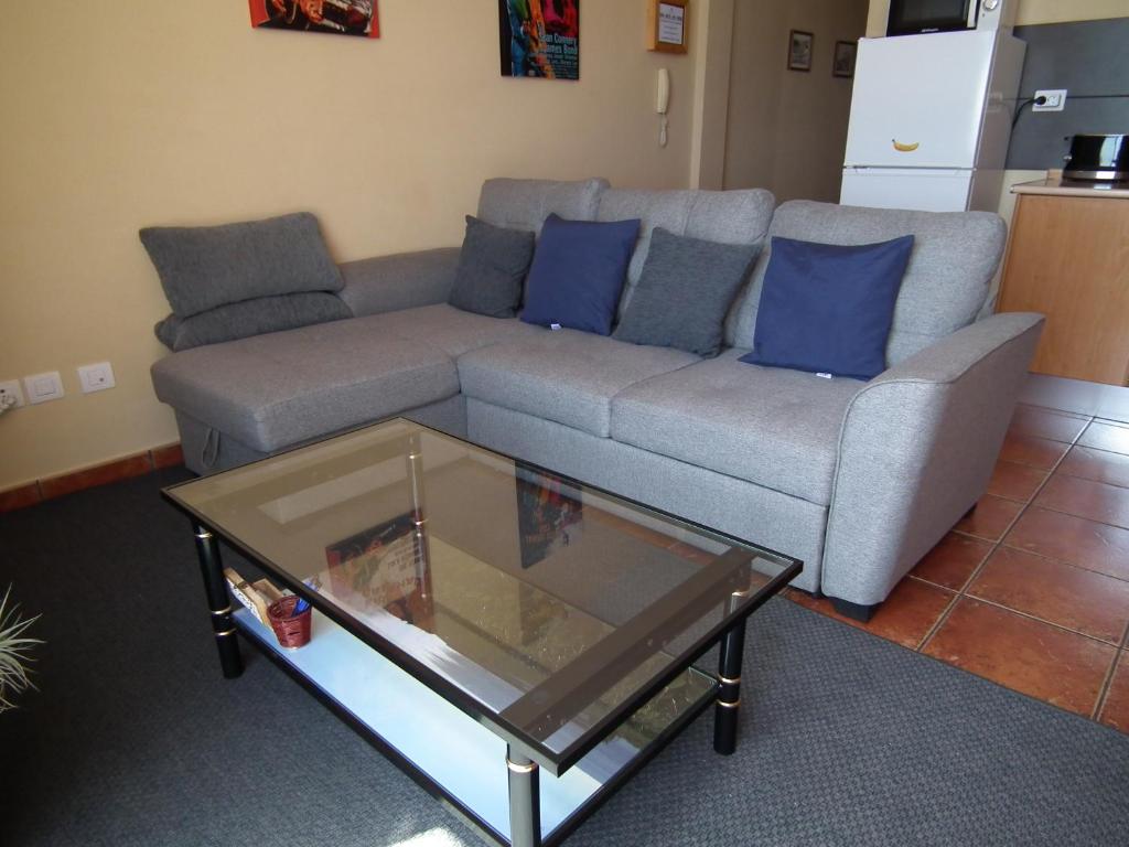 A seating area at Frodo Haus