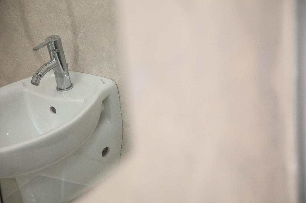 A bathroom at Aurelia Luxury - Piazza delle Erbe