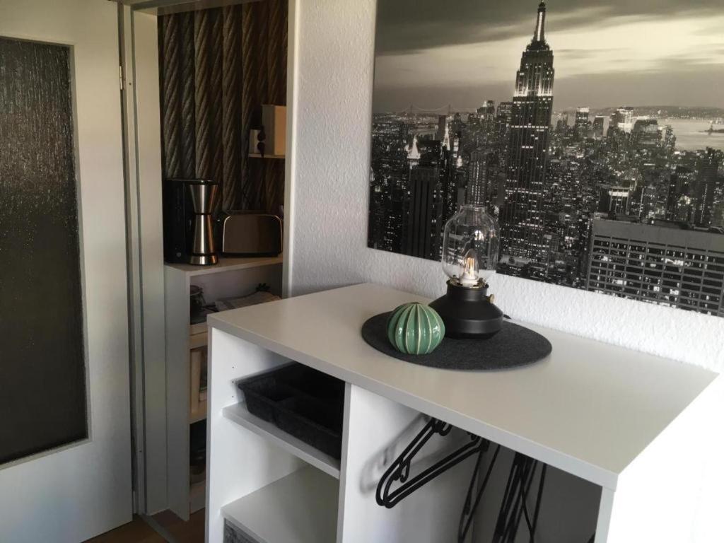 Kuchyň nebo kuchyňský kout v ubytování Mini-Ferien-Suite Hildesheim