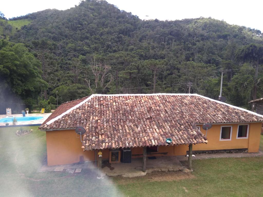  Casa barro e pedra