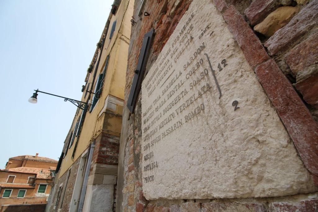 Fotografia z galérie ubytovania Veneziacentopercento Corderie Apartment v Benátkach