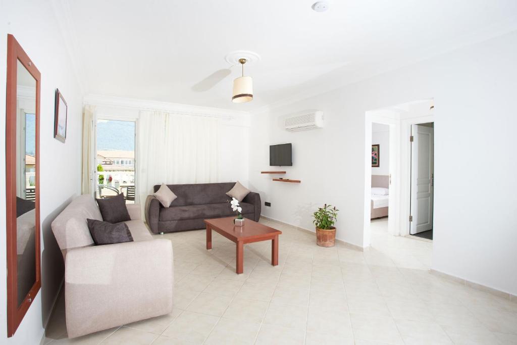 Larimar Suite Hotel - 10