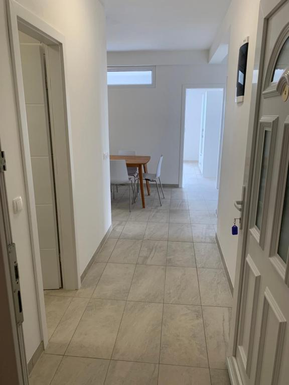 Fotografie z fotogalerie ubytování Elona Apartments v destinaci Celina