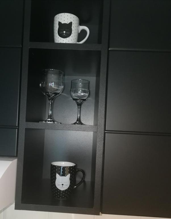 Apartman Ena的咖啡和沏茶工具