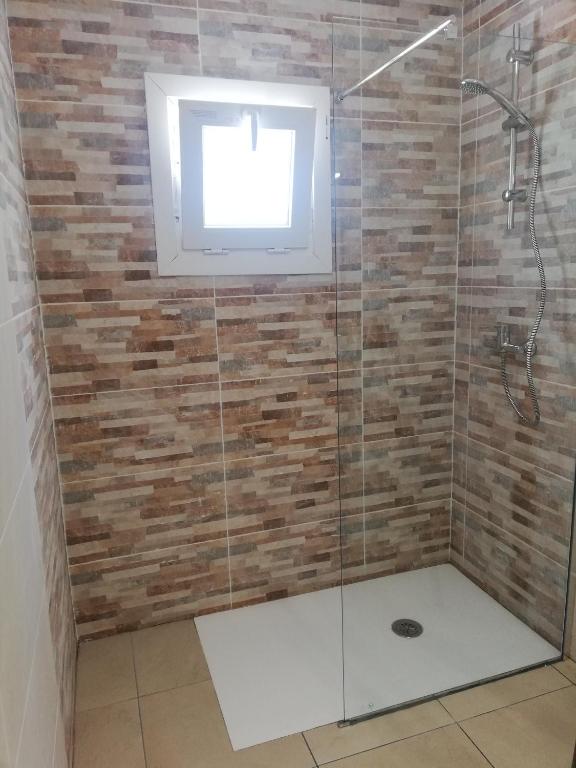Apartamento loft, jardín y piscina privada - One-Bedroom Apartment