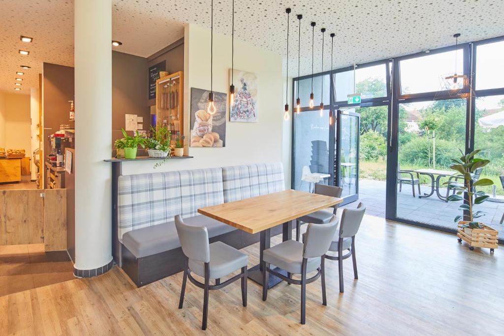 Posezení v ubytování VR-Serviced Apartments Obergeis